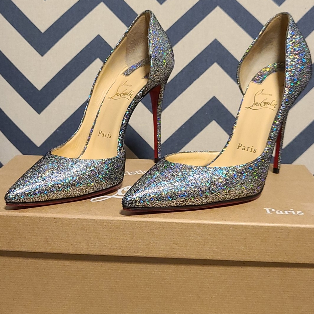 Brand new Christian Louboutin heels 👠